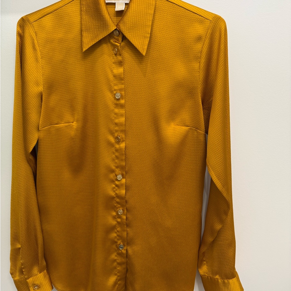 Woman’s Mustard Yellow Long Sleeve Shirt